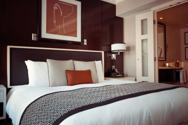 Aqiq Furniture